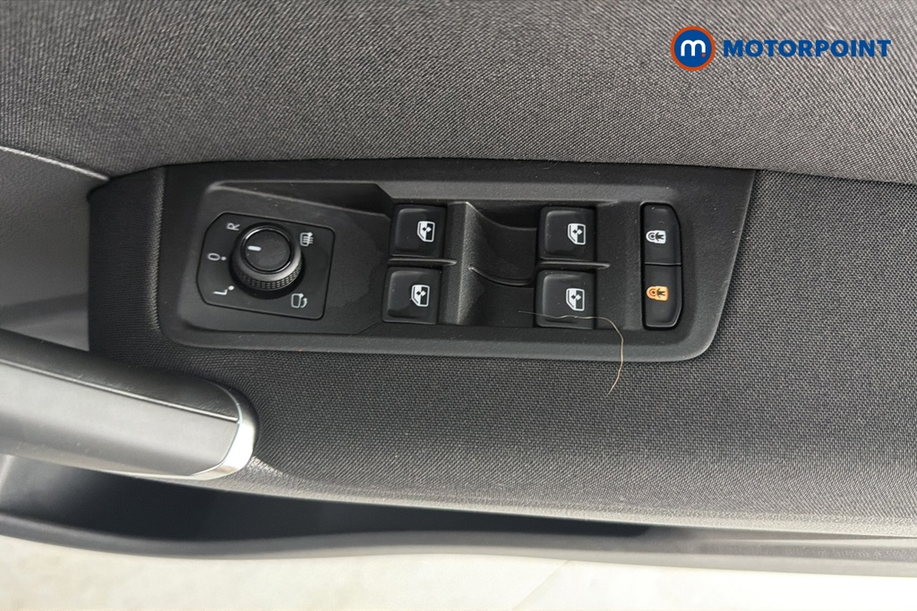Volkswagen Touran Match Manual Petrol People Carrier - Stock Number (1665682) - 19th supplementary image
