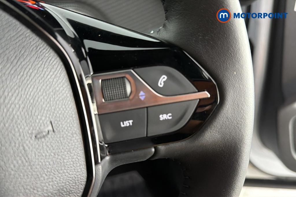 Peugeot 2008 Allure Manual Petrol SUV - Stock Number (1665886) - 3rd supplementary image