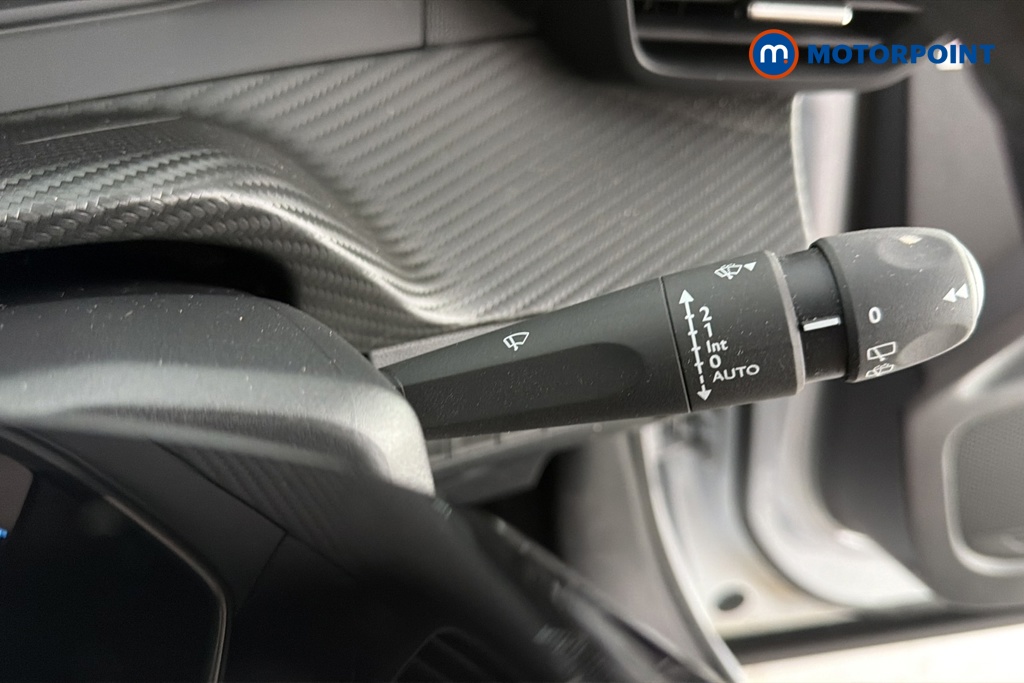 Peugeot 2008 Allure Manual Petrol SUV - Stock Number (1665886) - 6th supplementary image