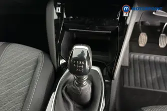 Peugeot 2008 Allure Manual Petrol SUV - Stock Number (1665886) - 15th supplementary image