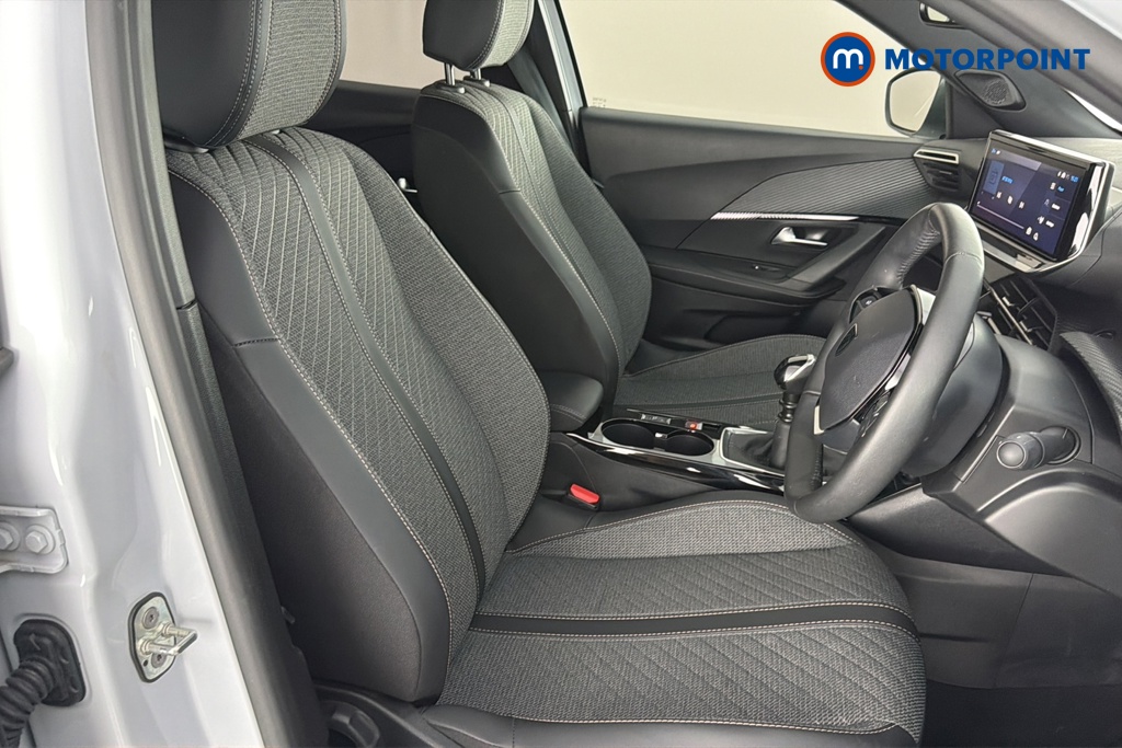 Peugeot 2008 Allure Manual Petrol SUV - Stock Number (1665886) - 22nd supplementary image