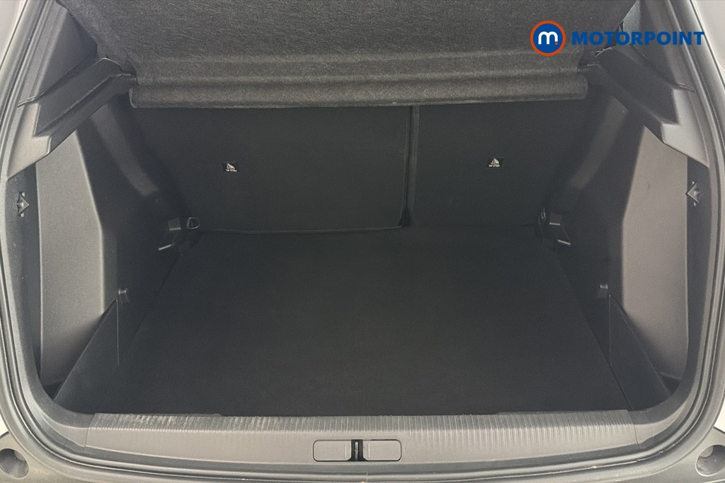 Peugeot 2008 Allure Manual Petrol SUV - Stock Number (1665886) - 30th supplementary image