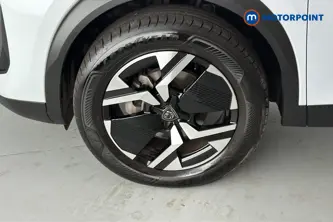 Peugeot 2008 Allure Manual Petrol SUV - Stock Number (1665886) - 44th supplementary image