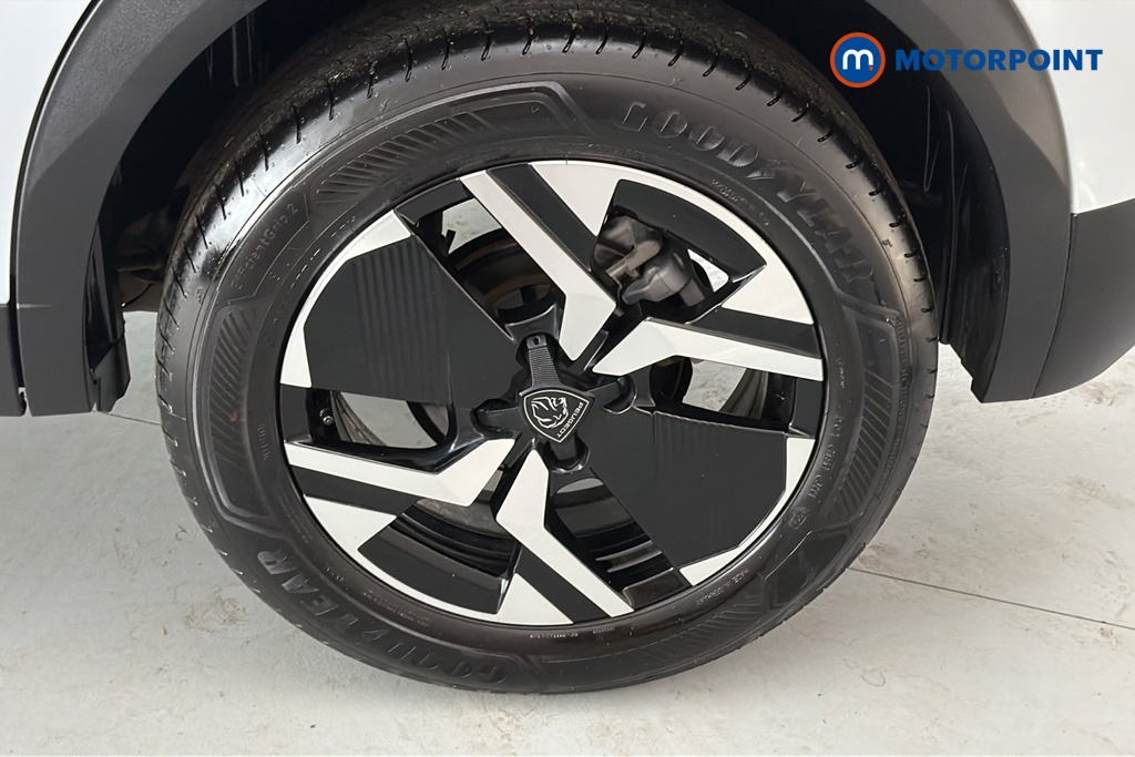 Peugeot 2008 Allure Manual Petrol SUV - Stock Number (1665886) - 45th supplementary image