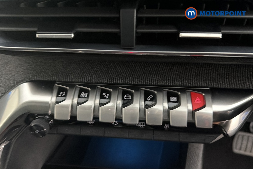 Peugeot 3008 Allure Premium Automatic Petrol SUV - Stock Number (1666501) - 12th supplementary image