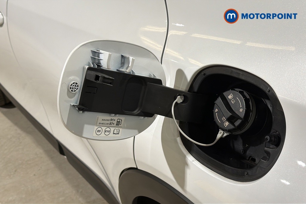 KIA Xceed Gt-Line Manual Petrol Hatchback - Stock Number (1667157) - 41st supplementary image