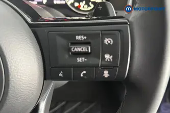 Nissan Qashqai Acenta Premium Automatic Petrol SUV - Stock Number (1667609) - 3rd supplementary image