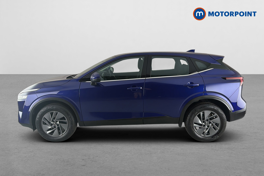 Nissan Qashqai Acenta Premium Automatic Petrol SUV - Stock Number (1667609) - Drivers side