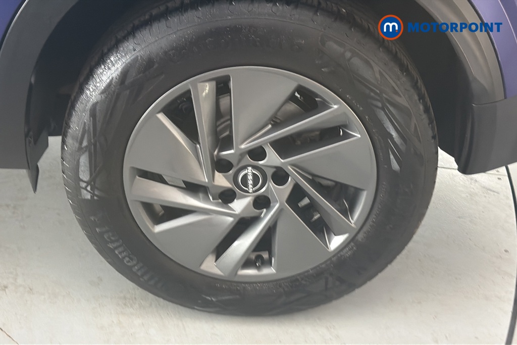 Nissan Qashqai Acenta Premium Automatic Petrol SUV - Stock Number (1667609) - 45th supplementary image