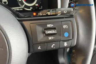 Nissan Qashqai N-Connecta Manual Petrol SUV - Stock Number (1667626) - 3rd supplementary image