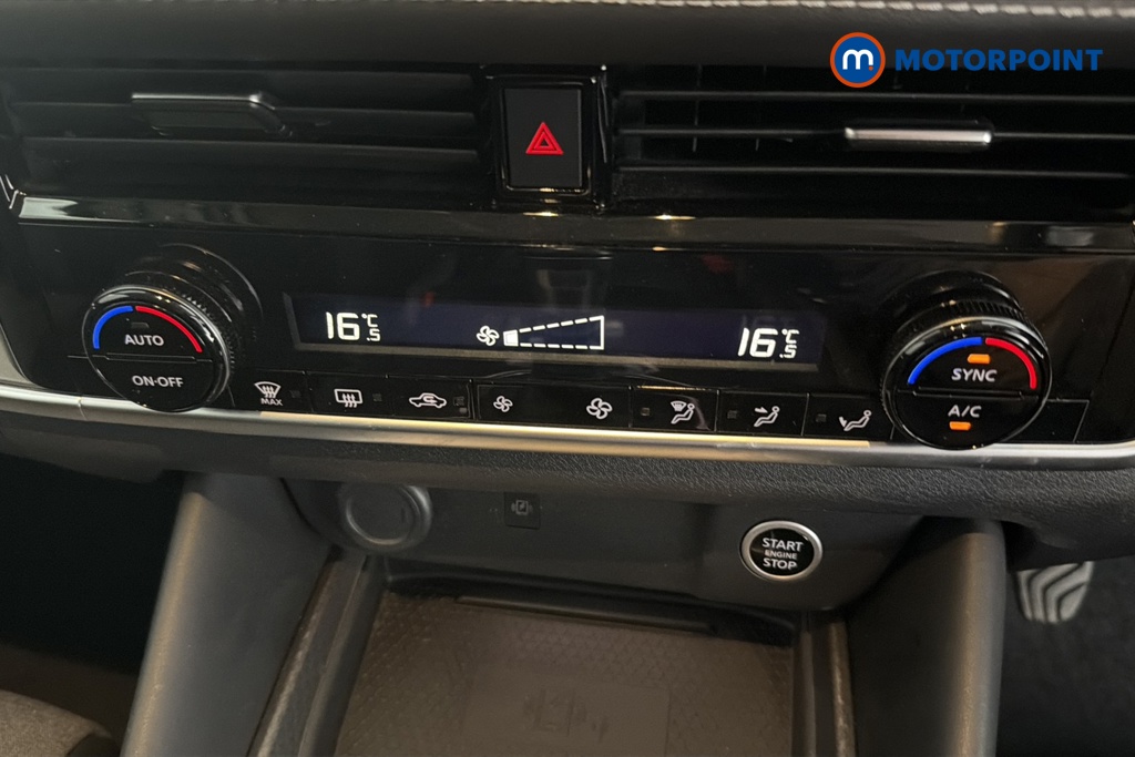 Nissan Qashqai N-Connecta Manual Petrol SUV - Stock Number (1667626) - 12th supplementary image