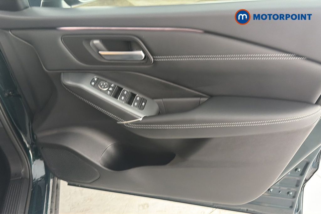 Nissan Qashqai N-Connecta Manual Petrol SUV - Stock Number (1667626) - 18th supplementary image
