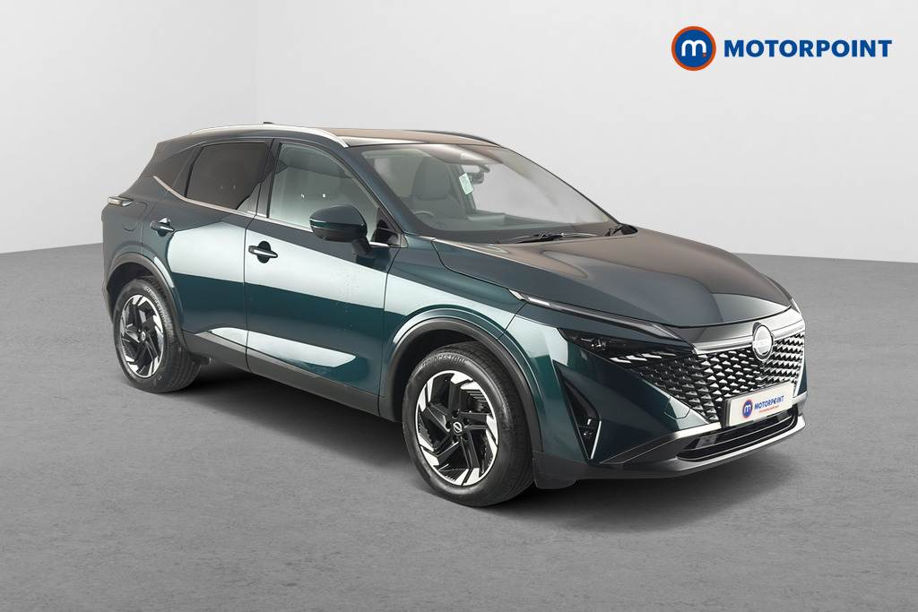 Nissan Qashqai N-Connecta Manual Petrol SUV - Stock Number (1667626) - Drivers side front corner
