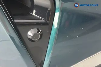 Nissan Qashqai N-Connecta Manual Petrol SUV - Stock Number (1667626) - 38th supplementary image