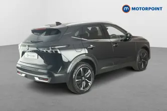 Nissan Qashqai Tekna Automatic Petrol SUV - Stock Number (1667681) - Passenger side rear corner