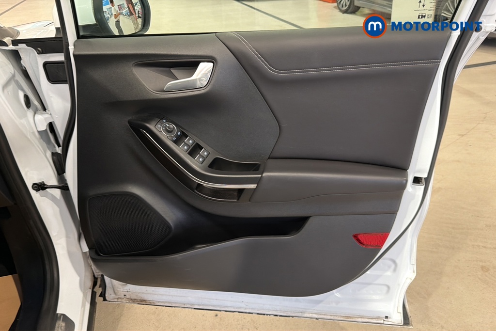 Ford Puma St-Line Vignale Manual Petrol SUV - Stock Number (1660664) - 18th supplementary image
