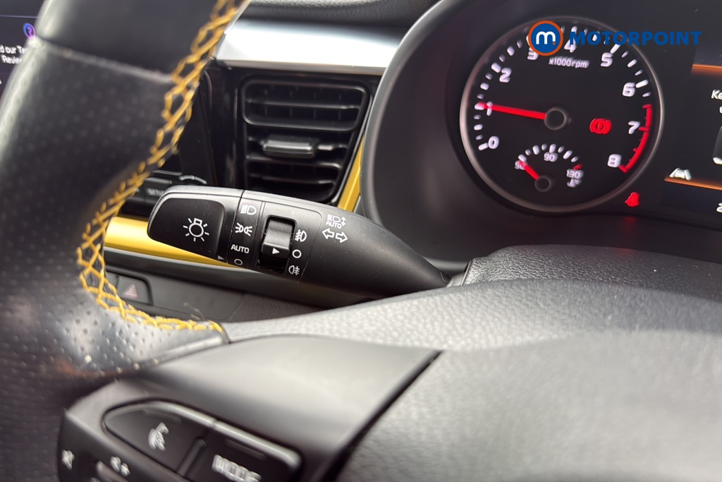 KIA Stonic Quantum Manual Petrol SUV - Stock Number (1666332) - 5th supplementary image