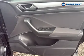 Volkswagen T-Roc Match Manual Petrol SUV - Stock Number (1666884) - 18th supplementary image