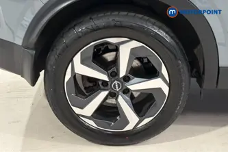 Nissan Qashqai N-Connecta Automatic Petrol SUV - Stock Number (1667727) - 46th supplementary image