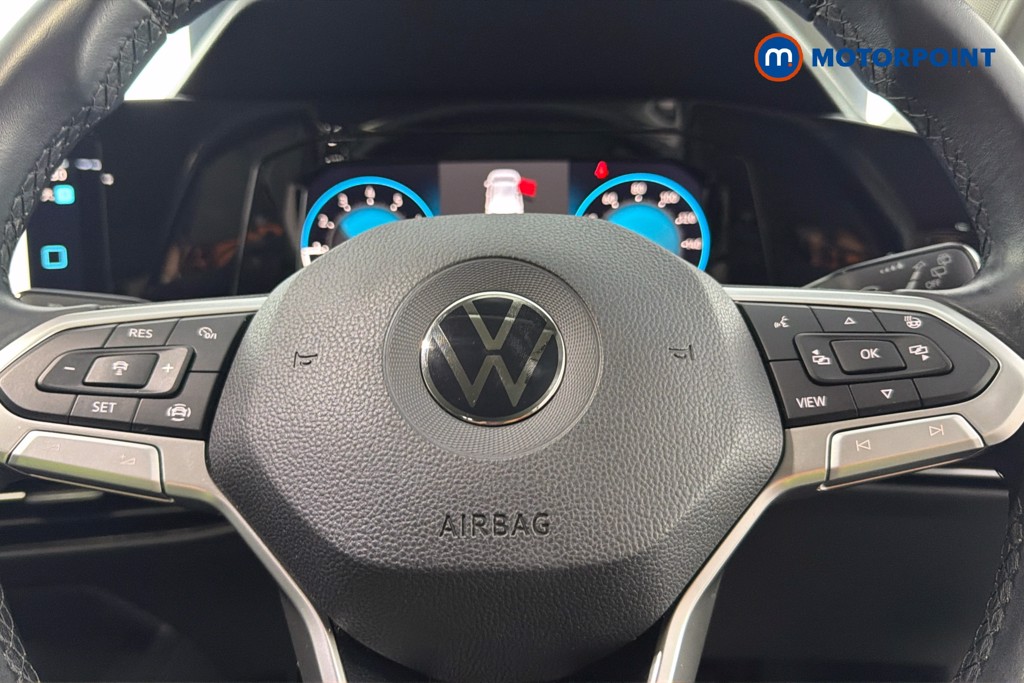 Volkswagen Golf Active Manual Petrol Hatchback - Stock Number (1648343) - 5th supplementary image