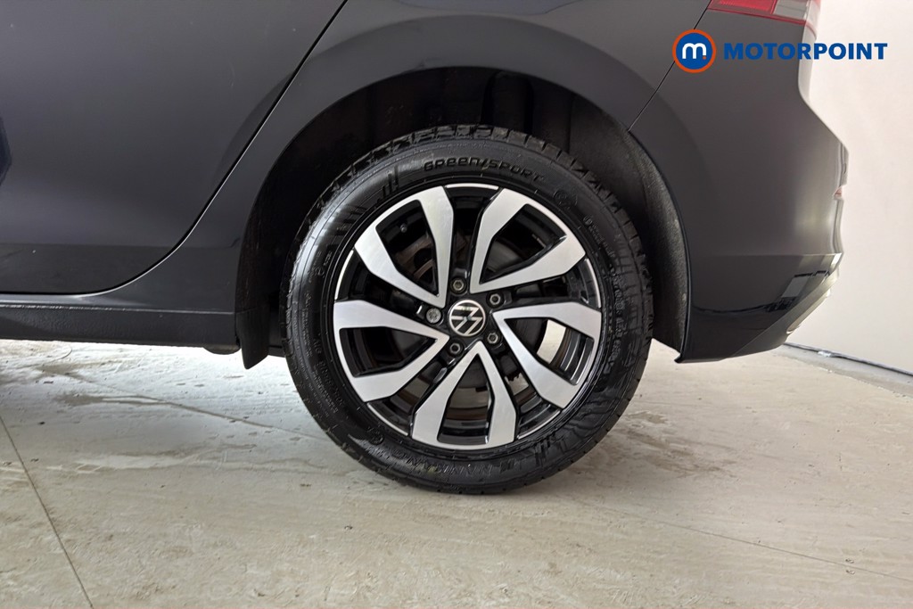 Volkswagen Golf Active Manual Petrol Hatchback - Stock Number (1648343) - 48th supplementary image