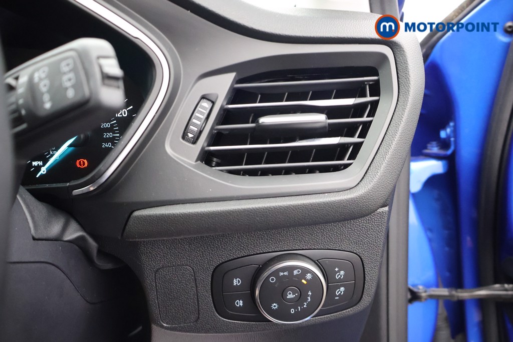 Ford Focus Titanium Manual Petrol Hatchback - Stock Number (1650347) - 7th supplementary image