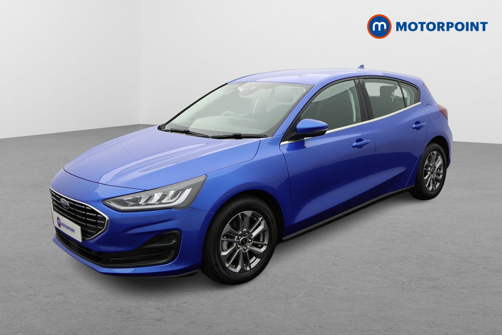 Ford Focus Titanium Manual Petrol Hatchback - Stock Number (1650347) - Passenger side front corner