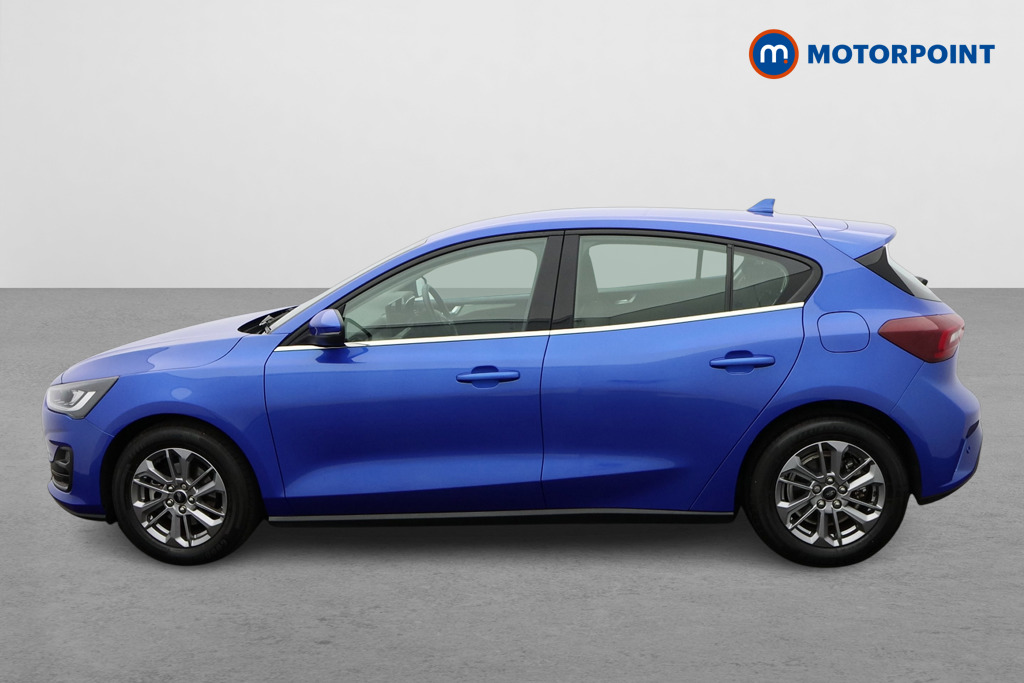 Ford Focus Titanium Manual Petrol Hatchback - Stock Number (1650347) - Passenger side