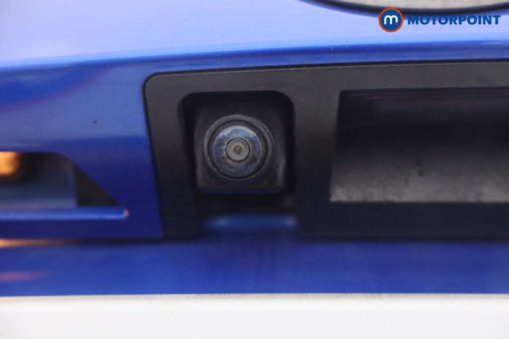 Nissan Juke N-Connecta Manual Petrol SUV - Stock Number (1651242) - 5th supplementary image
