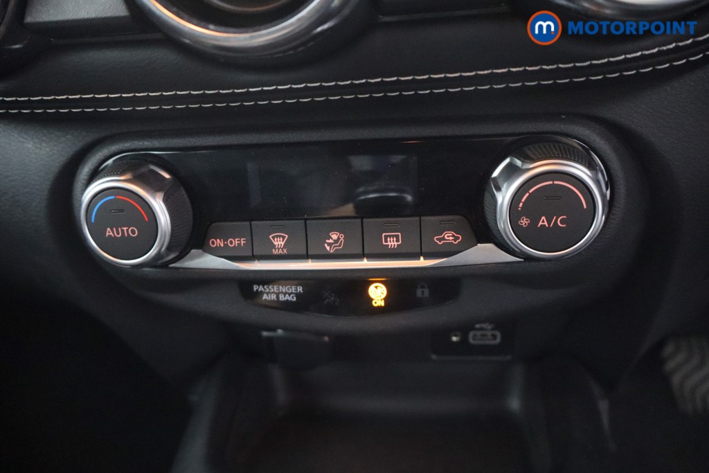 Nissan Juke N-Connecta Manual Petrol SUV - Stock Number (1651242) - 17th supplementary image