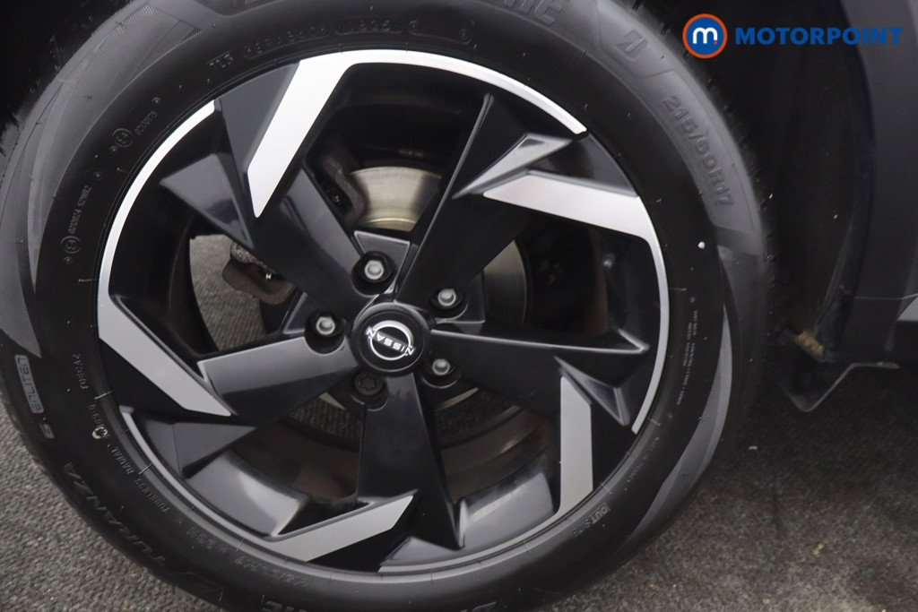 Nissan Juke N-Connecta Manual Petrol SUV - Stock Number (1651242) - 28th supplementary image