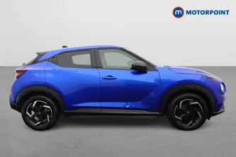 Nissan Juke N-Connecta Manual Petrol SUV - Stock Number (1651242) - Drivers side