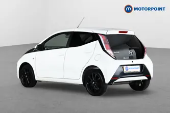 Toyota Aygo X-Style Manual Petrol Hatchback - Stock Number (1652567) - Passenger side rear corner
