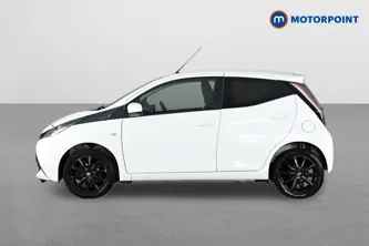 Toyota Aygo X-Style Manual Petrol Hatchback - Stock Number (1652567) - Passenger side