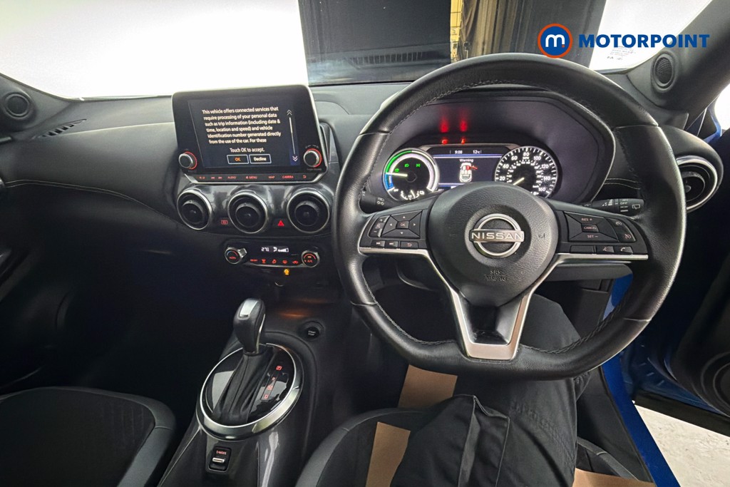 Nissan Juke N-Connecta Automatic Petrol-Electric Hybrid SUV - Stock Number (1652707) - 2nd supplementary image