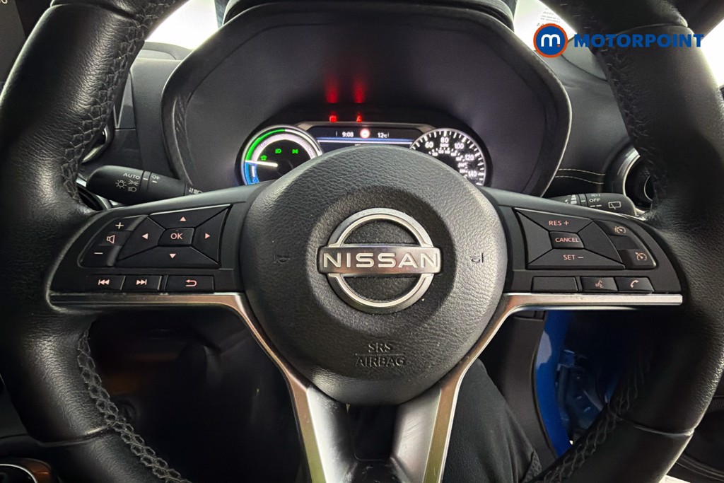 Nissan Juke N-Connecta Automatic Petrol-Electric Hybrid SUV - Stock Number (1652707) - 5th supplementary image