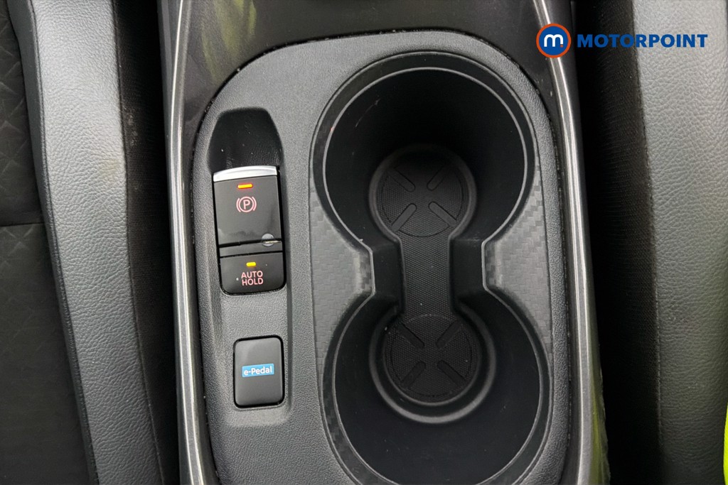 Nissan Juke N-Connecta Automatic Petrol-Electric Hybrid SUV - Stock Number (1652707) - 16th supplementary image