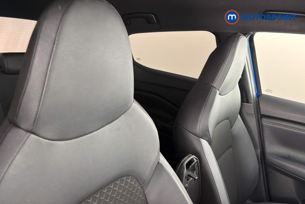 Nissan Juke N-Connecta Automatic Petrol-Electric Hybrid SUV - Stock Number (1652707) - 23rd supplementary image