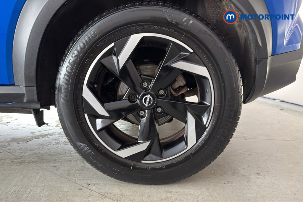 Nissan Juke N-Connecta Automatic Petrol-Electric Hybrid SUV - Stock Number (1652707) - 48th supplementary image