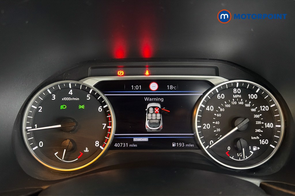 Nissan Juke Tekna Manual Petrol SUV - Stock Number (1653165) - 8th supplementary image