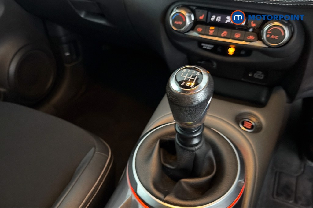 Nissan Juke Tekna Manual Petrol SUV - Stock Number (1653165) - 12th supplementary image