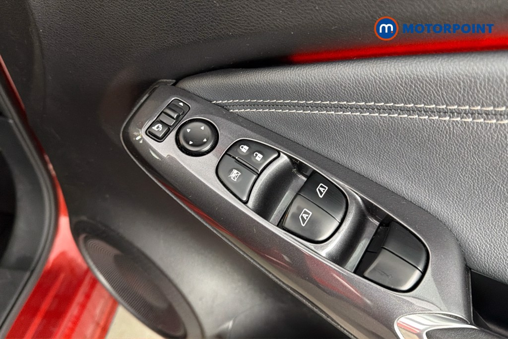 Nissan Juke Tekna Manual Petrol SUV - Stock Number (1653165) - 20th supplementary image