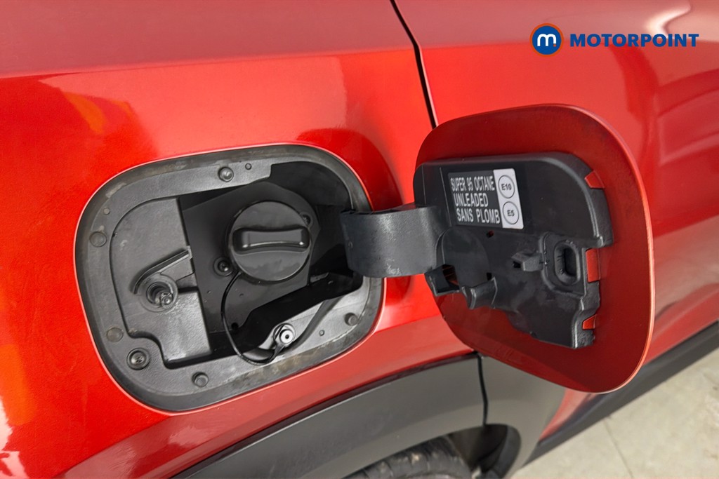 Nissan Juke Tekna Manual Petrol SUV - Stock Number (1653165) - 41st supplementary image