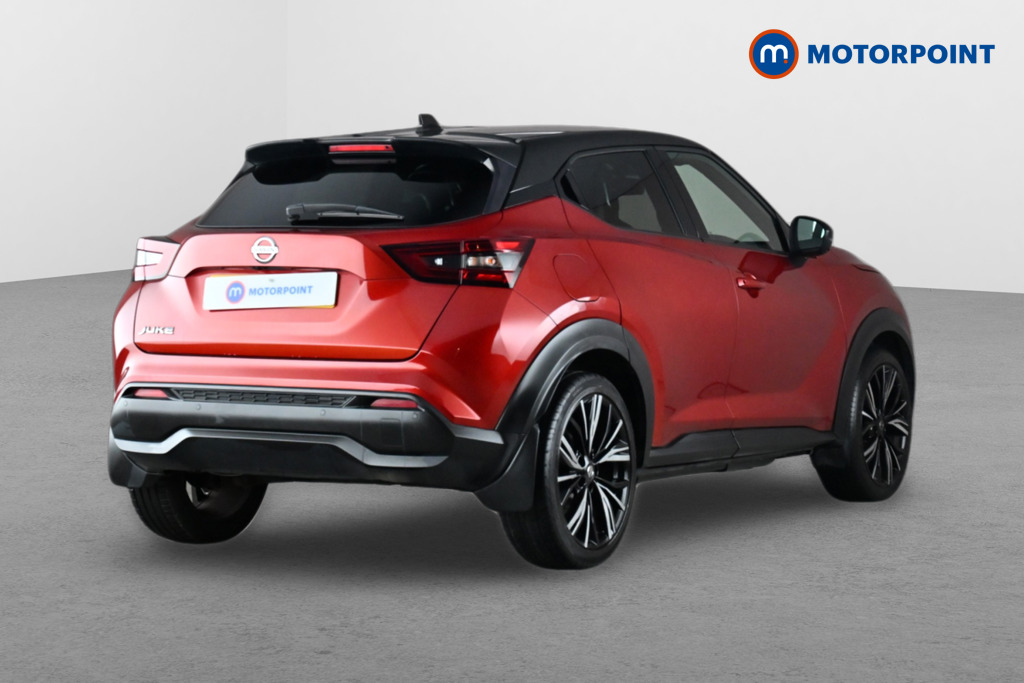 Nissan Juke Tekna Manual Petrol SUV - Stock Number (1653165) - Drivers side rear corner