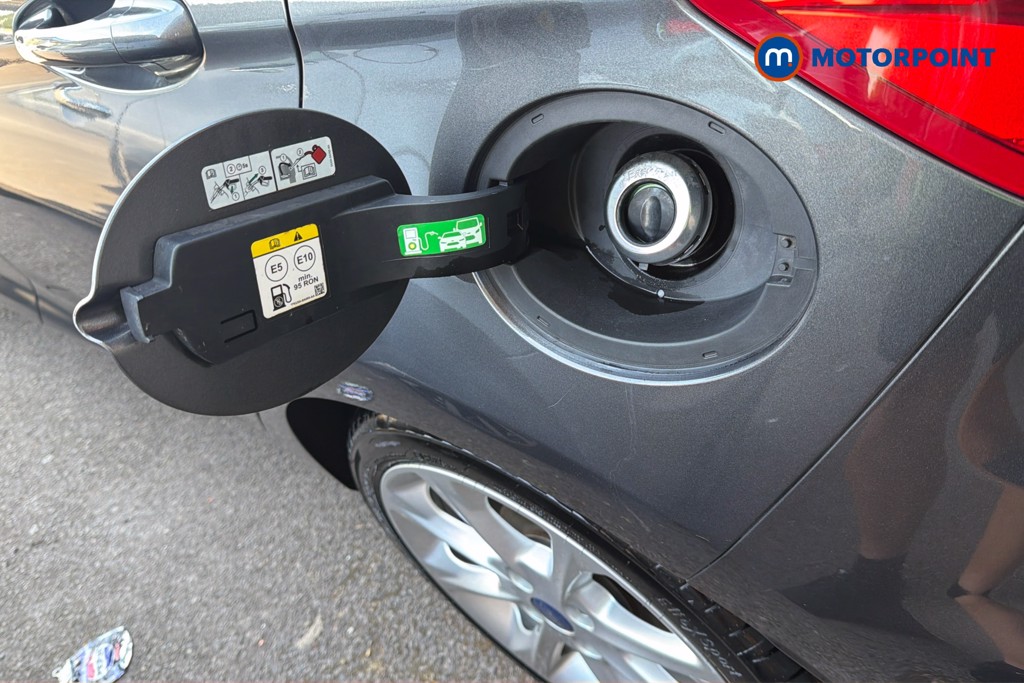 Ford Fiesta Titanium X Manual Petrol Hatchback - Stock Number (1653411) - 33rd supplementary image