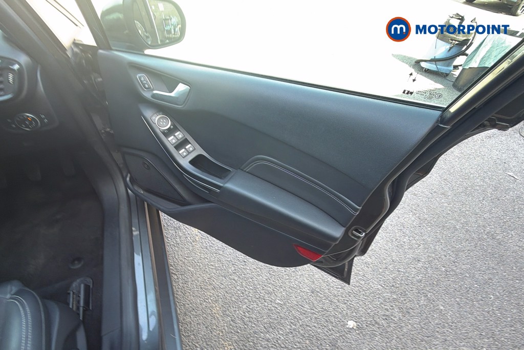 Ford Fiesta Titanium X Manual Petrol Hatchback - Stock Number (1653411) - 38th supplementary image
