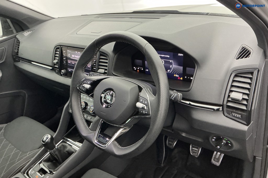 Skoda Karoq Sportline Manual Petrol SUV - Stock Number (1654461) - 8th supplementary image