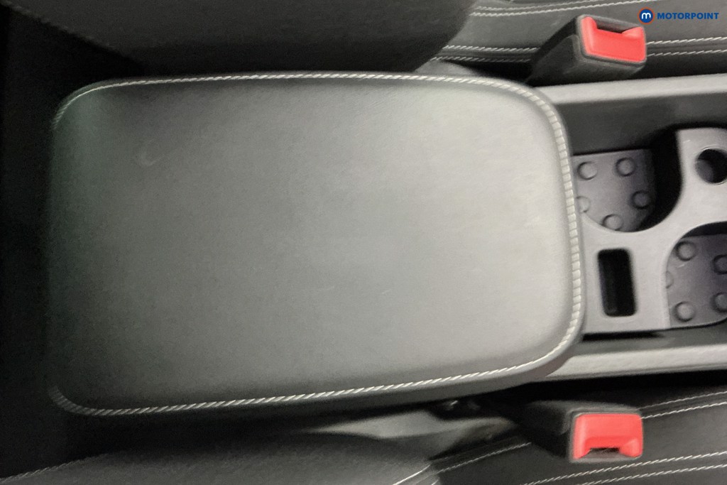 Skoda Karoq Sportline Manual Petrol SUV - Stock Number (1654461) - 13th supplementary image