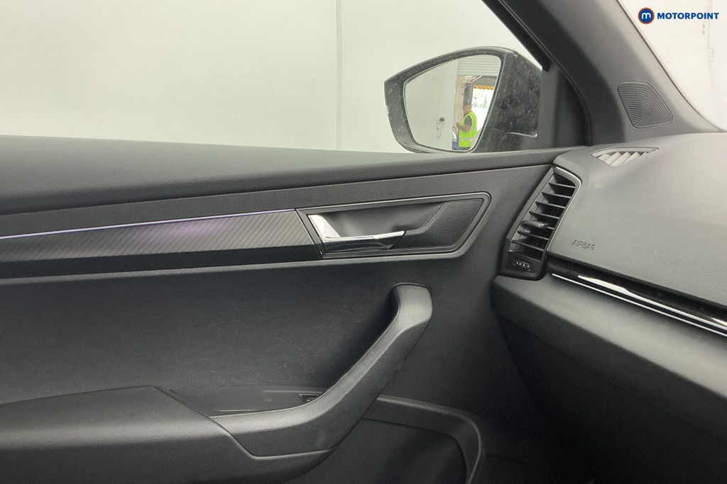 Skoda Karoq Sportline Manual Petrol SUV - Stock Number (1654461) - 19th supplementary image