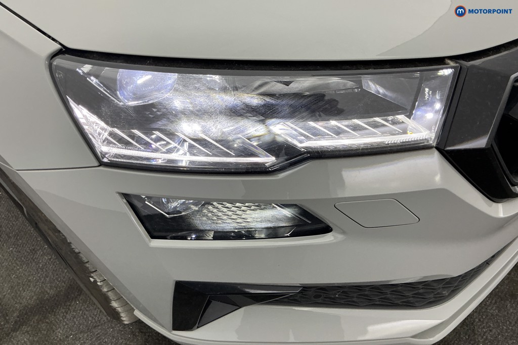 Skoda Karoq Sportline Manual Petrol SUV - Stock Number (1654461) - 30th supplementary image